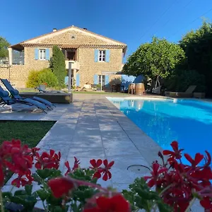 Appartement Avec Terrasse Privative Et Piscine